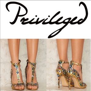 💎JEWELED😏PRIVILEGED 👠 HEELS